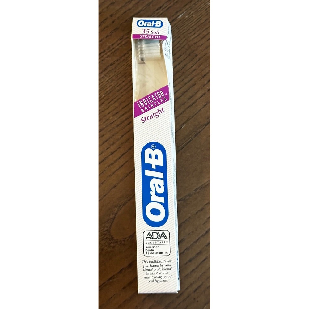 Vintage 1993 Oral B Clear 35 Soft Straight Indicator‎ Bristles Toothbrush